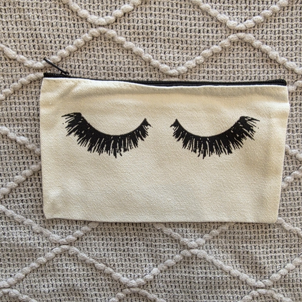 Eyelash Design Zipper Cosmetic Pouches - Picture 2 of 6